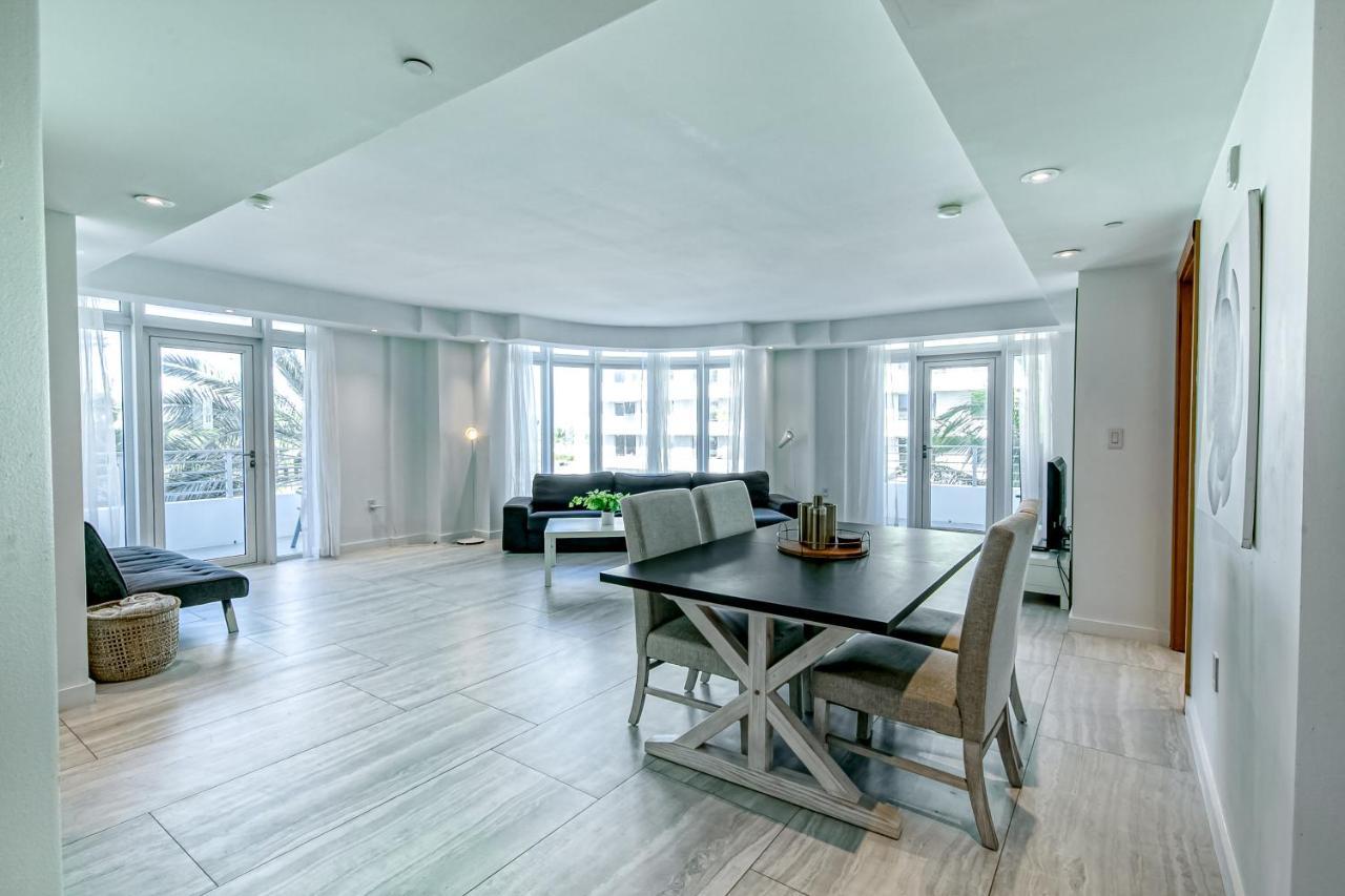 Modern Ocean Drive Condo In The Heart Of Sobe! マイアミビーチ エクステリア 写真