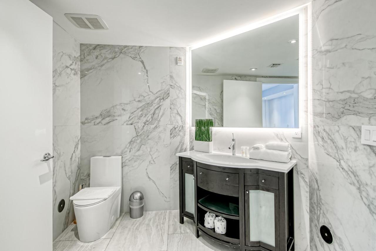 Modern Ocean Drive Condo In The Heart Of Sobe! マイアミビーチ エクステリア 写真