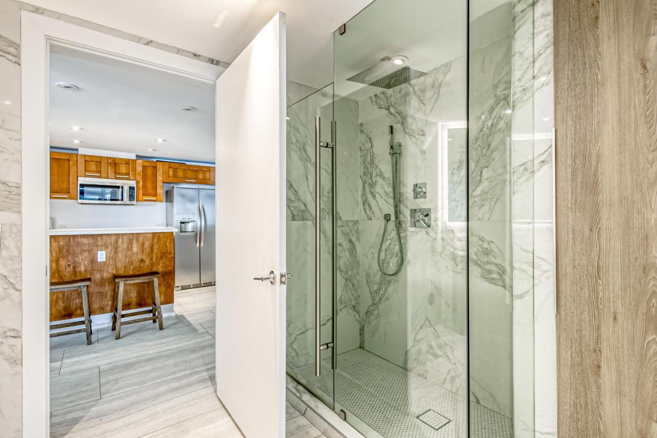 Modern Ocean Drive Condo In The Heart Of Sobe! マイアミビーチ エクステリア 写真