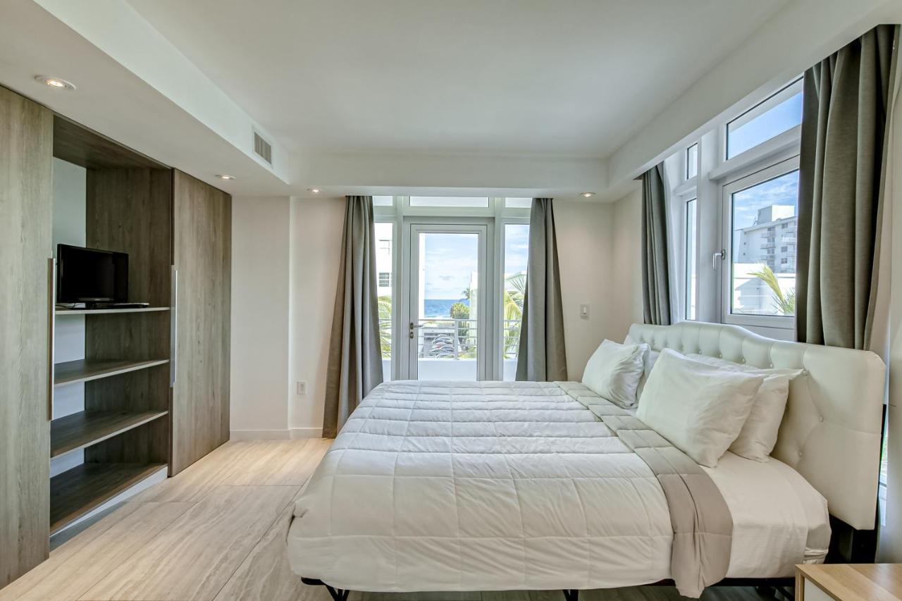 Modern Ocean Drive Condo In The Heart Of Sobe! マイアミビーチ エクステリア 写真
